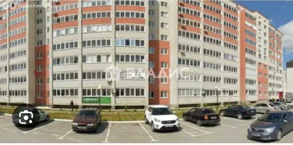 2-комнатная квартира: Тобольск, 7-й микрорайон, 39Б (63.5 м) - Фото 1