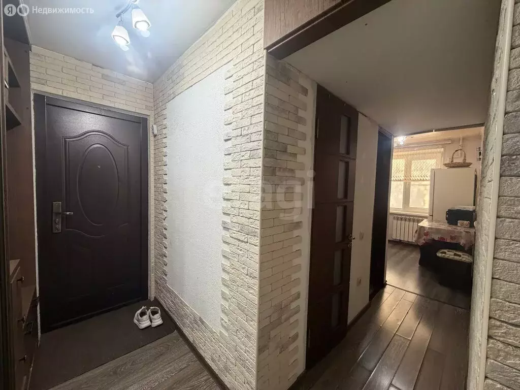 2-комнатная квартира: Темрюк, улица Ленина, 96 (49 м) - Фото 2