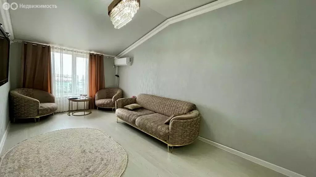 2-комнатная квартира: Дербент, проспект Агасиева, 18Ж (66 м) - Фото 1