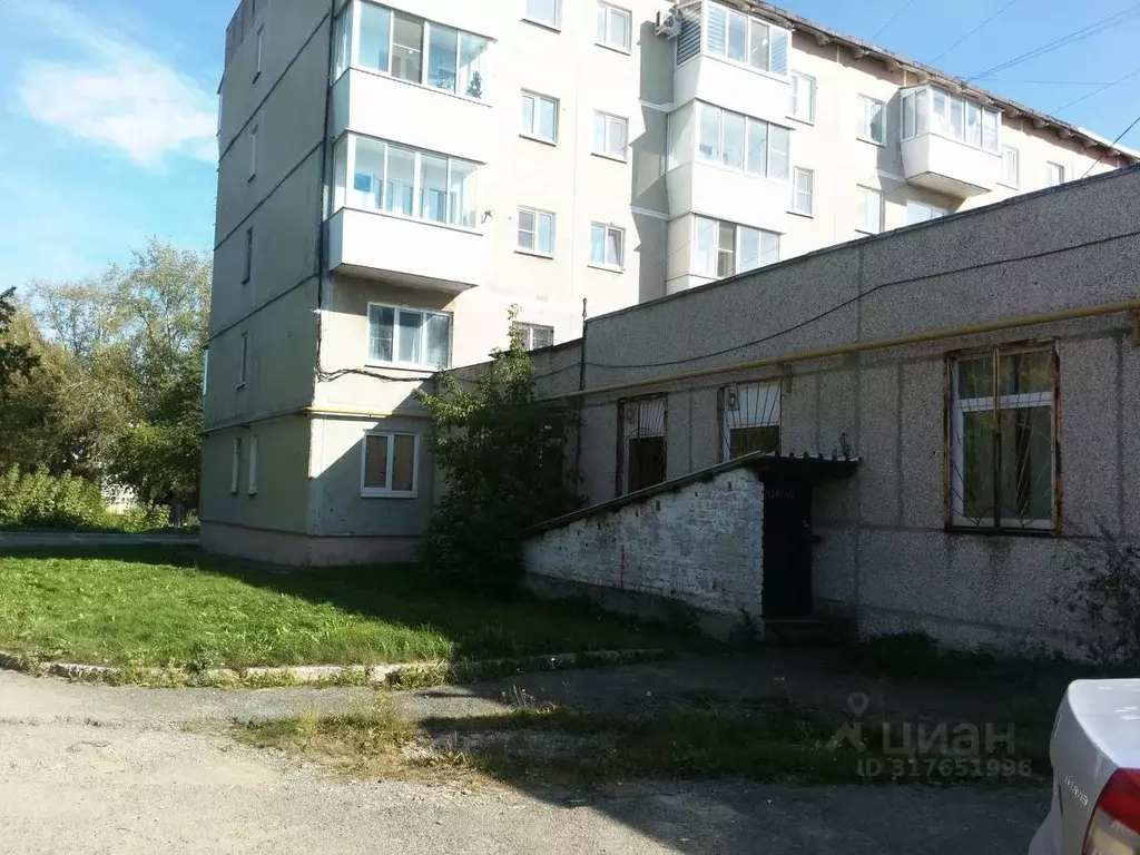 Помещение свободного назначения в Свердловская область, ... - Фото 1