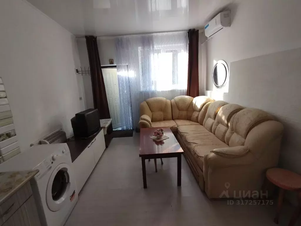 Студия Краснодарский край, Туапсе ул. Софьи Перовской, 6 (20.0 м) - Фото 0