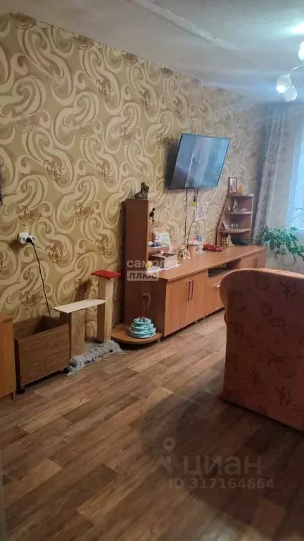 3-к кв. Свердловская область, Артемовский муниципальный округ, пос. ... - Фото 0