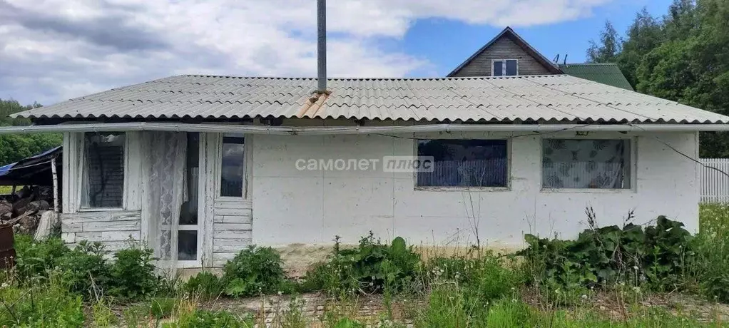 Дом в Калужская область, с. Износки ул. Лесная (30 м) - Фото 1
