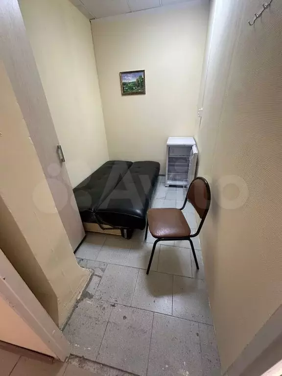 Комната 8 м в 6-к., 4/4 эт. - Фото 0