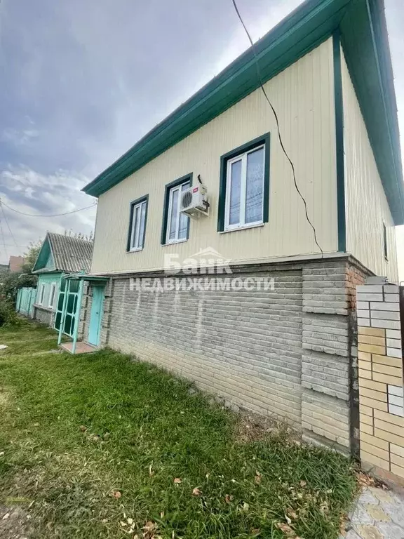 Дом в Саратовская область, Вольск Народная ул., 95 (146 м) - Фото 1