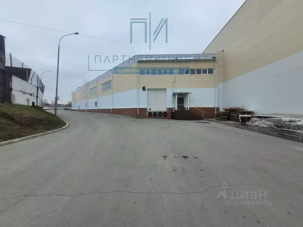 Склад в Свердловская область, Екатеринбург Вторчермет жилрайон, ул. ... - Фото 1