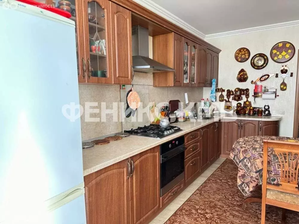 3-комнатная квартира: Пятигорск, Краснознамённая улица, 63 (97 м) - Фото 2