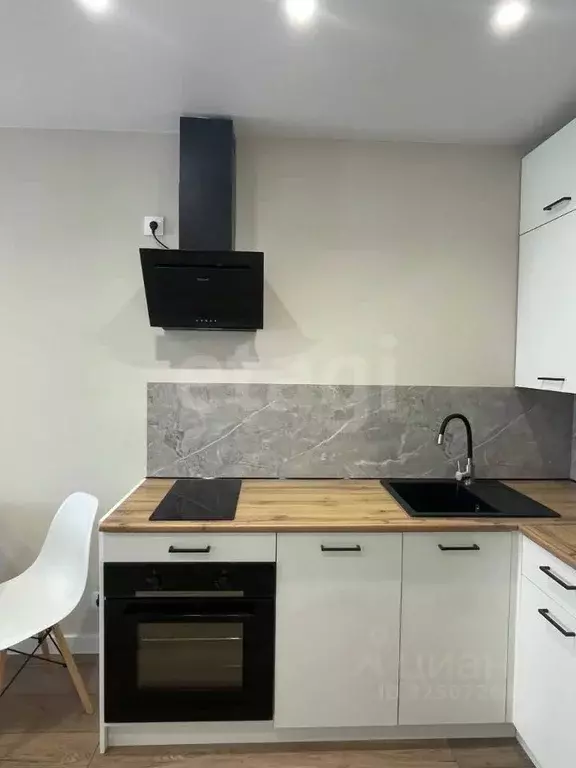 1-к кв. Тюменская область, Тюмень Полевая ул., 117к8 (35.4 м) - Фото 2