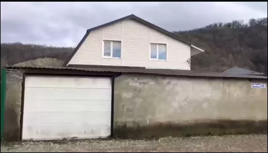 Дом в Краснодарский край, Туапсинский муниципальный округ, ... - Фото 0