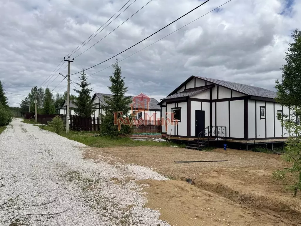 Дом в Владимирская область, Александровский район, Следневское ... - Фото 0