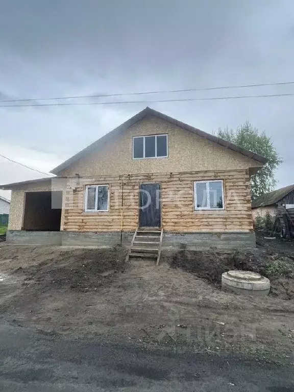 Дом в Алтайский край, Новоалтайск Белоярский пер. (65 м) - Фото 1