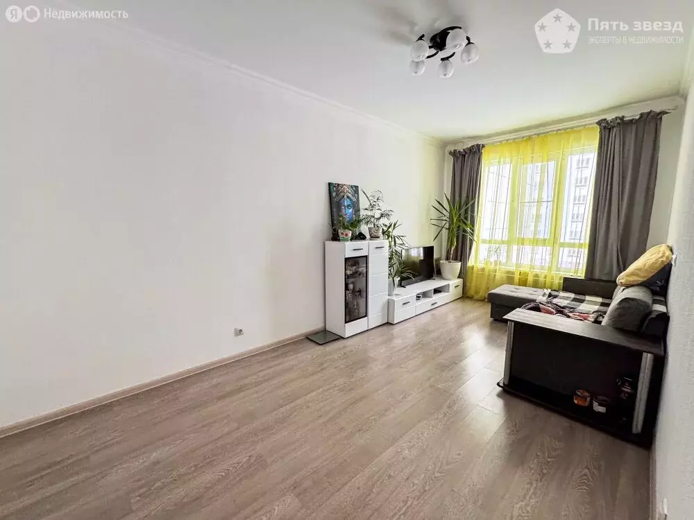 2-комнатная квартира: Тверь, улица Левитана, 95А (57 м) - Фото 1