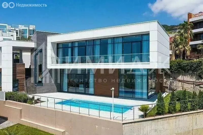 Дом в Сочи, улица Ручей Видный (325 м) - Фото 0