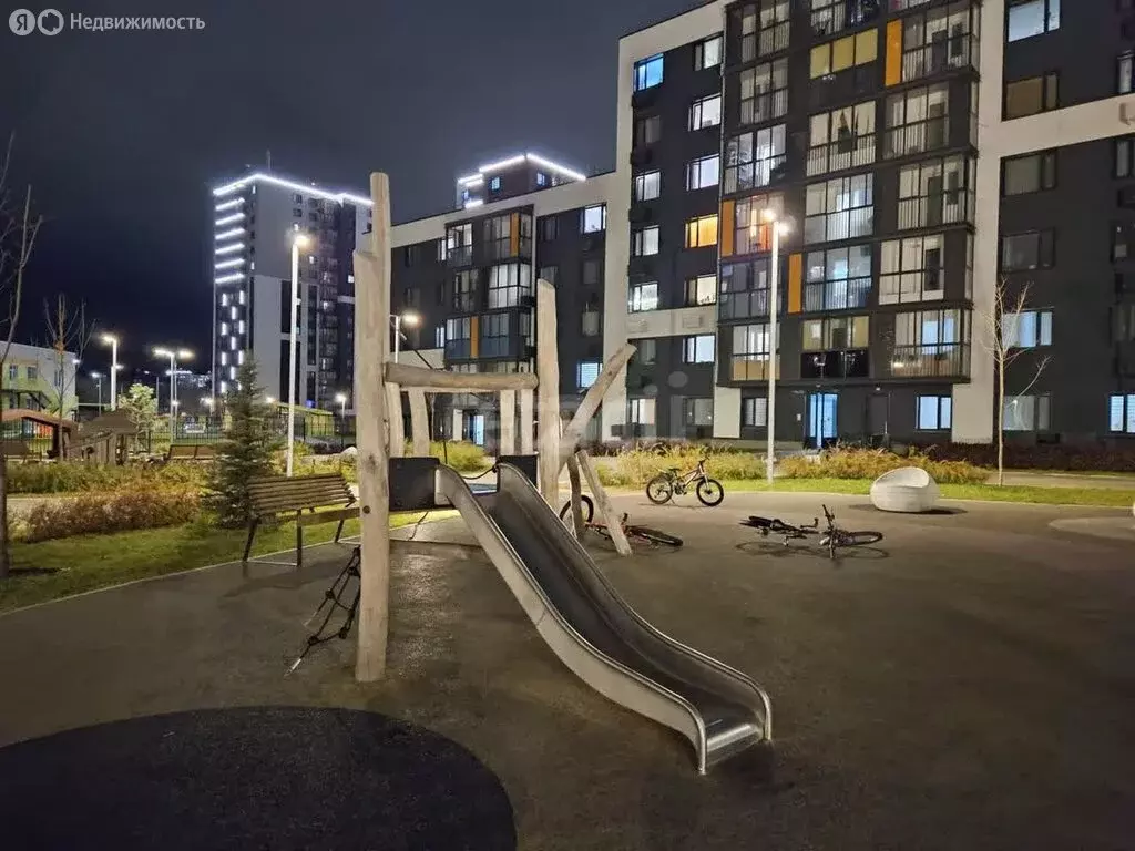 1-комнатная квартира: Набережные Челны, улица Николая Мальнева, 3 ... - Фото 2