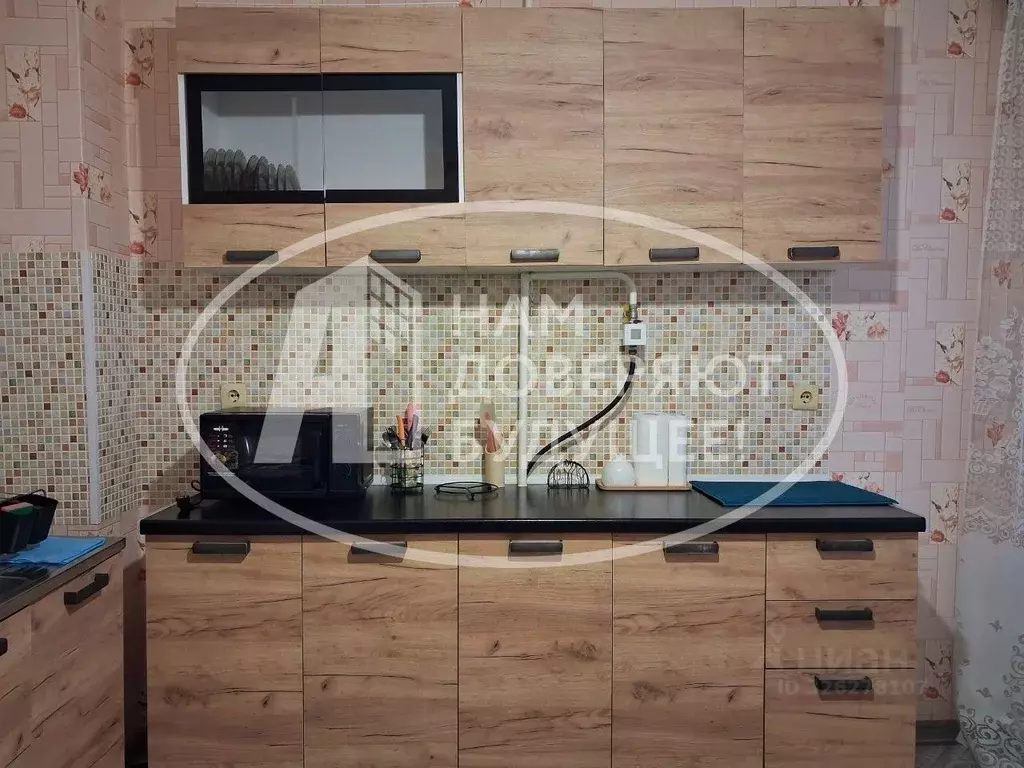 2-к кв. Пермский край, Губаха ул. Островского, 8 (65.0 м) - Фото 1