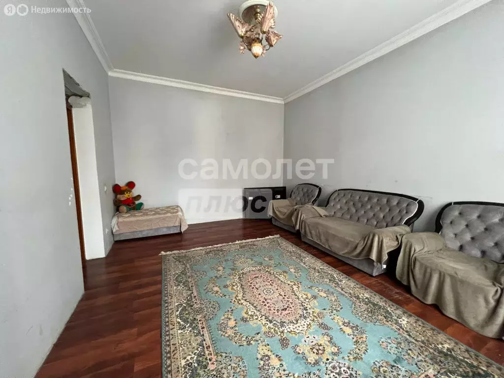 2-комнатная квартира: Семендер, улица Ибрагима Керимова, 40 (71 м) - Фото 1