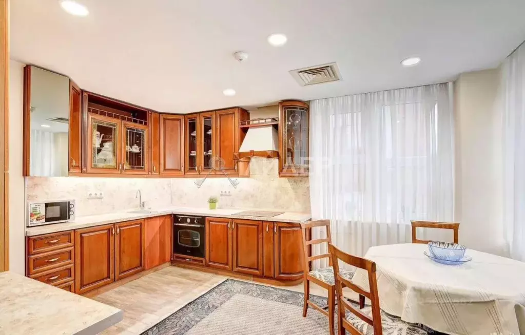 Дом в Краснодарский край, Сочи Виноградная ул., 89 (220 м) - Фото 1