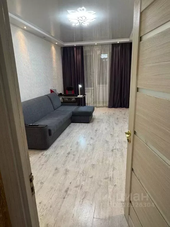 2-к кв. Московская область, Лобня Молодежная ул., 14А (62.2 м) - Фото 1