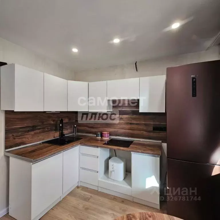 Помещение свободного назначения в Свердловская область, Екатеринбург ... - Фото 1