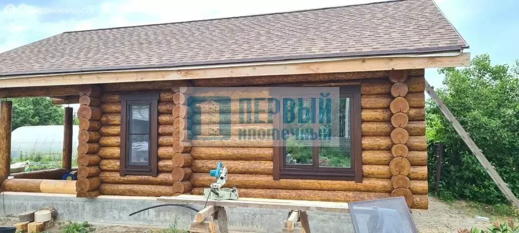 Дом в Медведевский район, Пекшиксолинское сельское поселение, посёлок ... - Фото 1