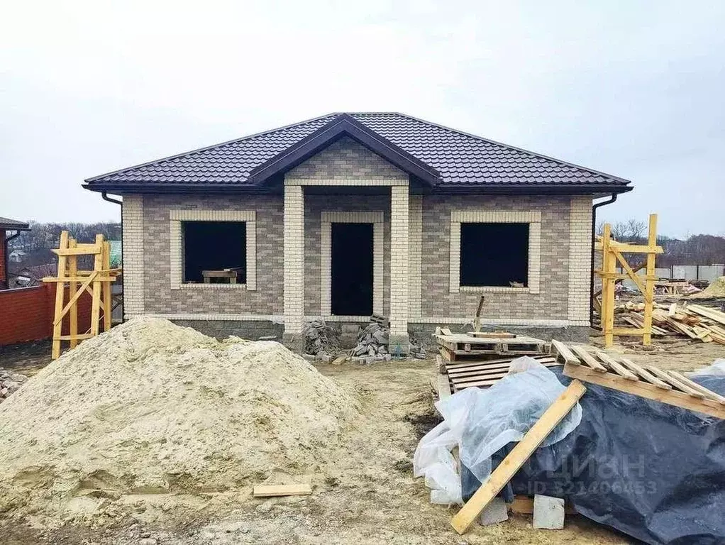 Дом в Белгородская область, Белгородский район, Дубовское с/пос, пос. ... - Фото 0