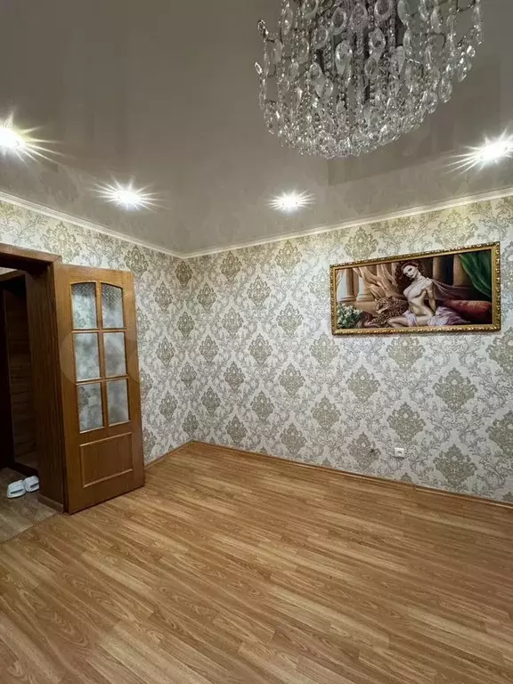 2-к. квартира, 52 м, 1/5 эт. - Фото 0