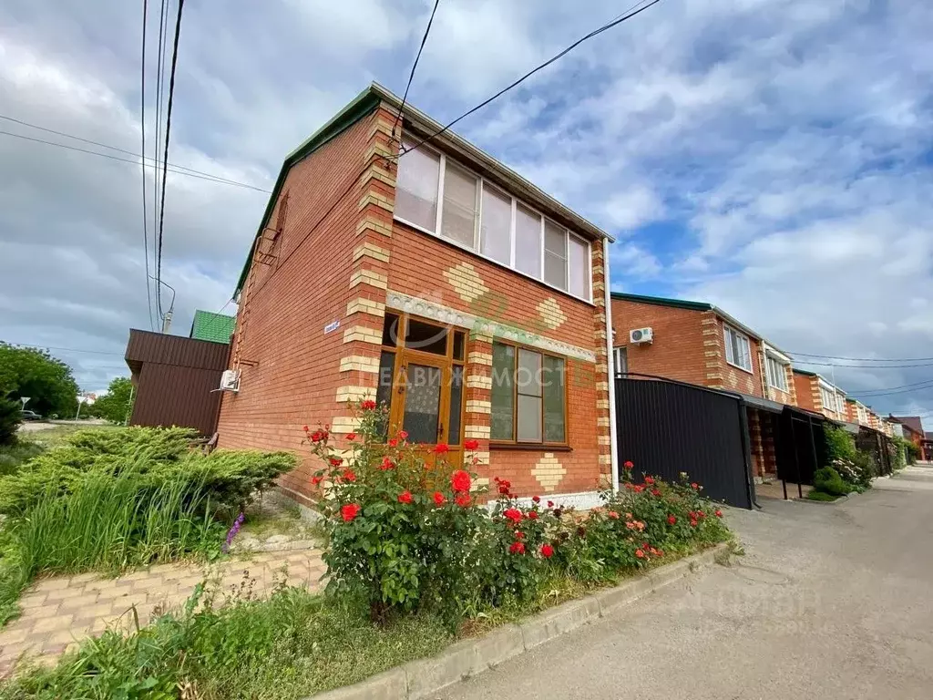 Таунхаус в Краснодарский край, Ейск ул. Воронцова (139 м) - Фото 1