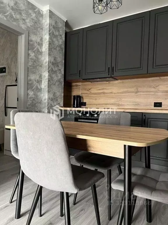 2-к кв. Белгородская область, Старый Оскол Космос мкр, 11А (56.0 м) - Фото 2