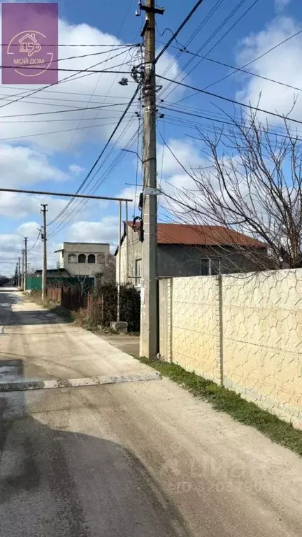 Участок в Крым, Сакский район, Суворовское с/пос, Строитель СНТ ул. ... - Фото 1