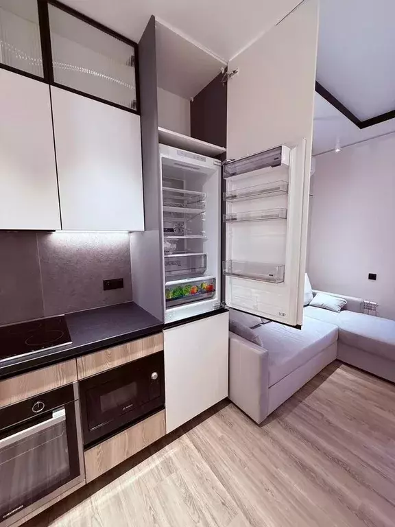 2-к кв. Омская область, Омск просп. Карла Маркса, 40 (60.0 м) - Фото 0