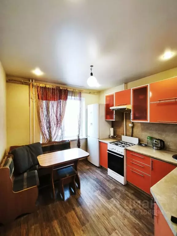 3-к кв. Омская область, Омск ул. Лукашевича, 8 (62.6 м) - Фото 1