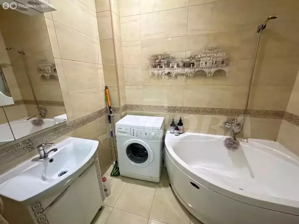 2-комнатная квартира: Махачкала, улица Магомедтагирова, 49 (57 м) - Фото 1