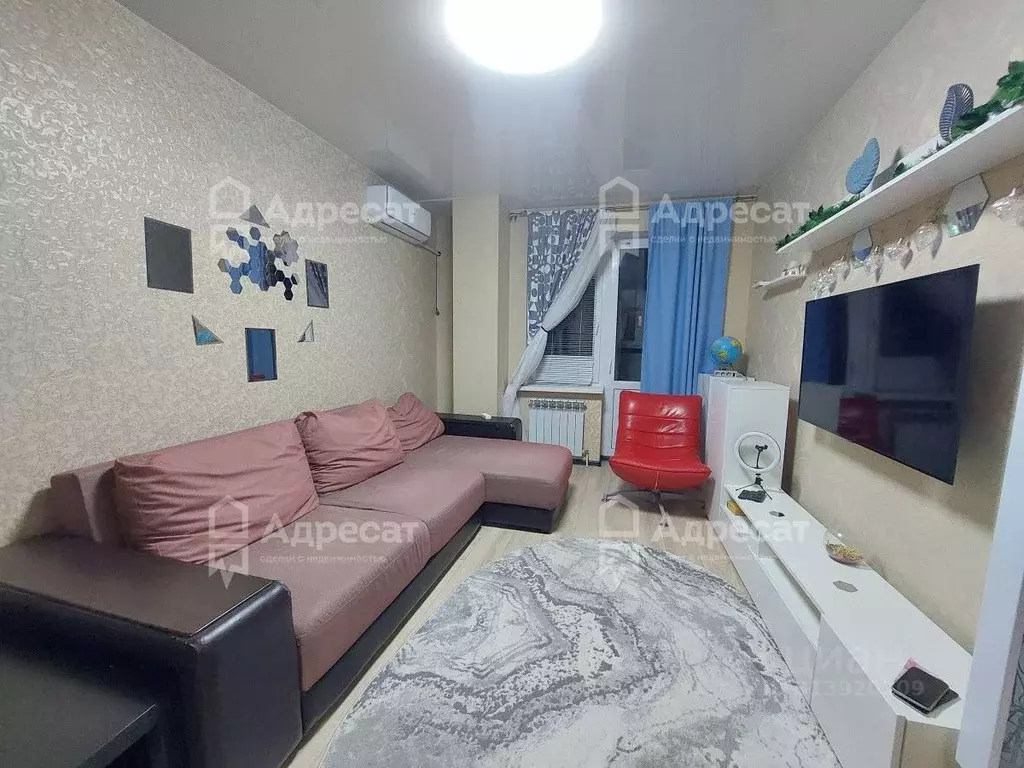 3-к кв. Волгоградская область, Волгоград Кузнецкая ул., 73А (83.7 м) - Фото 0