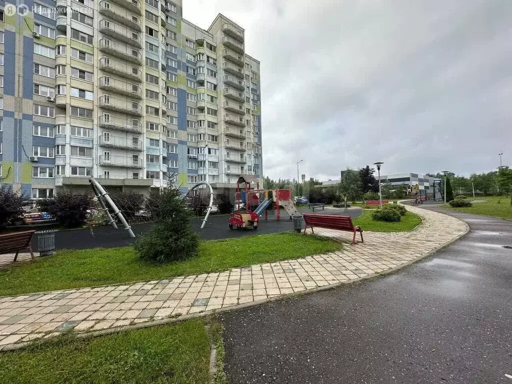1-комнатная квартира: Москва, район Троицк, 5-я Нововатутинская улица, ... - Фото 1