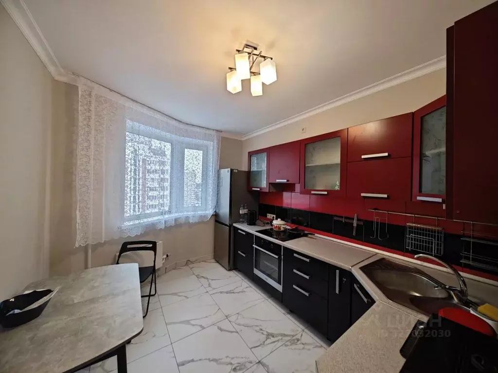 1-к кв. Московская область, Балашиха Янтарный мкр, бул. Молодежный, 7 ... - Фото 0