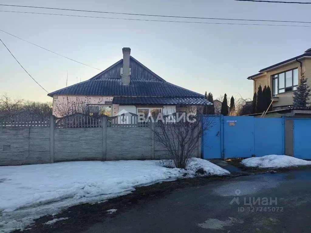 Дом в Белгородская область, Белгород пер. 1-й Школьный (64 м) - Фото 1