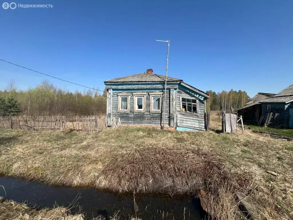 Дом в Судогодский район, муниципальное образование Лавровское, деревня ... - Фото 0