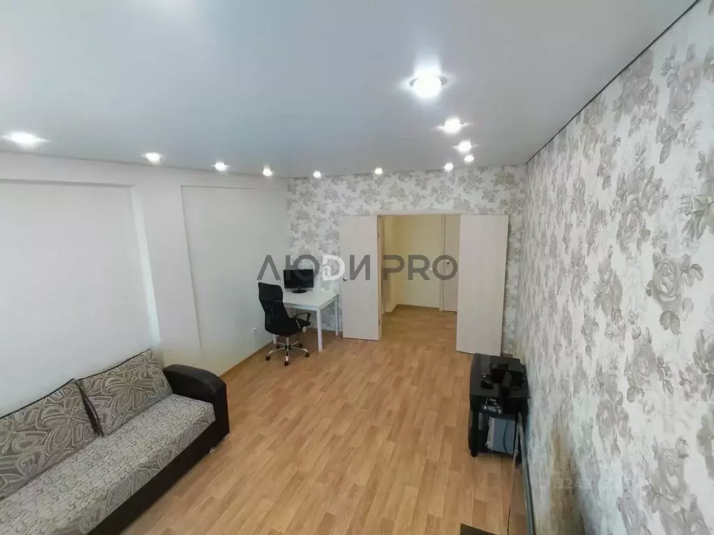 3-к кв. Башкортостан, Уфа ул. Шмидта, 158/2 (69.0 м) - Фото 1