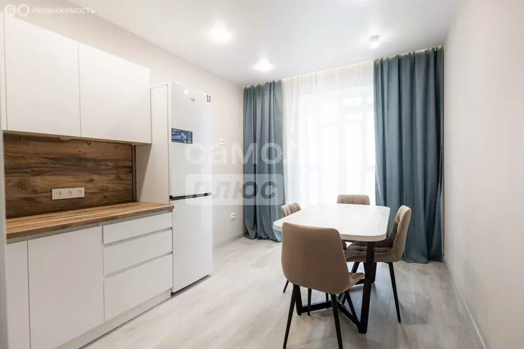 2-комнатная квартира: Томск, Енисейская улица, 35Б (55.3 м) - Фото 1