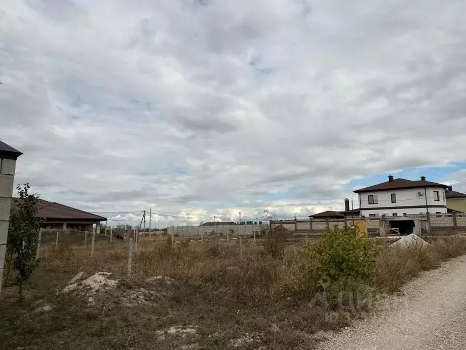 Участок в Крым, Симферопольский район, Трудовское с/пос, пос. Айкаван ... - Фото 1