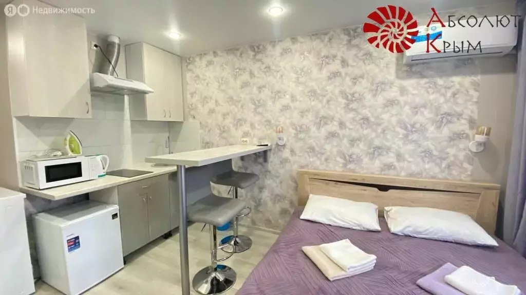 1-комнатная квартира: Феодосия, улица Калинина, 33 (21 м) - Фото 1