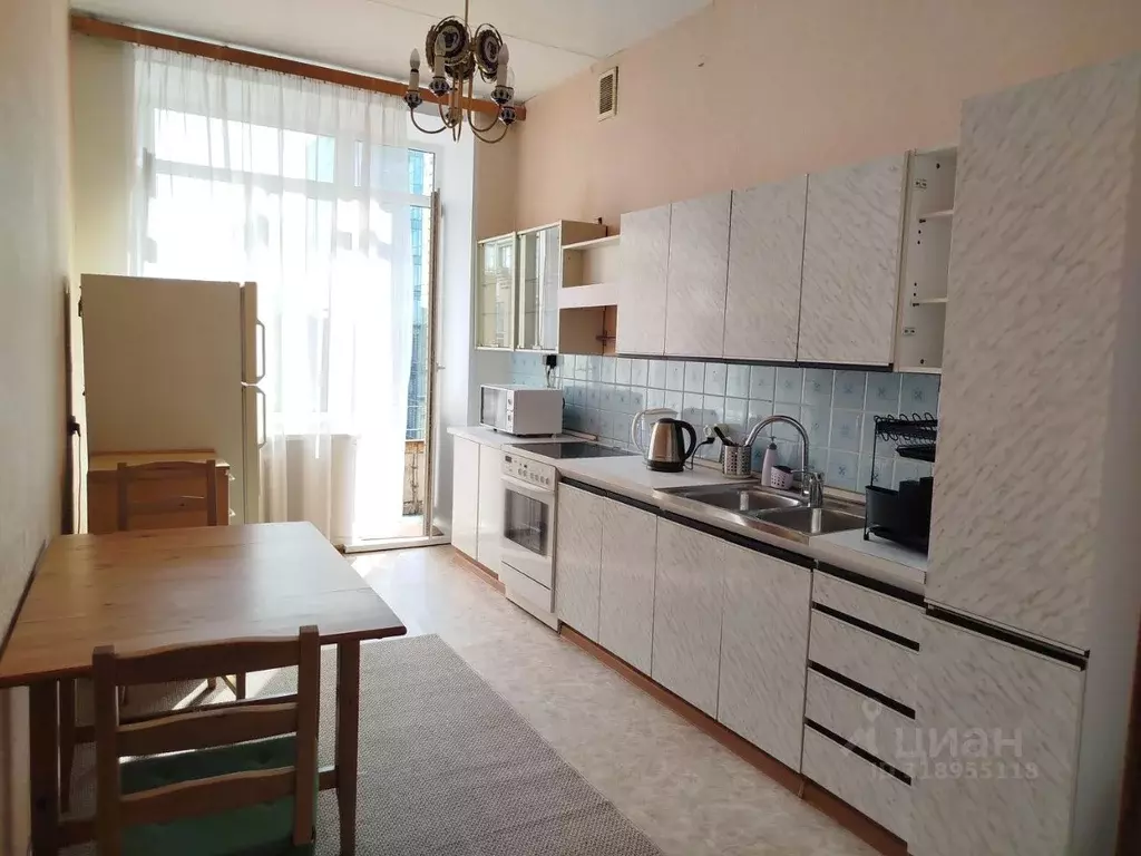 2-к кв. Москва 1-я Тверская-Ямская ул., 7 (70.0 м) - Фото 0