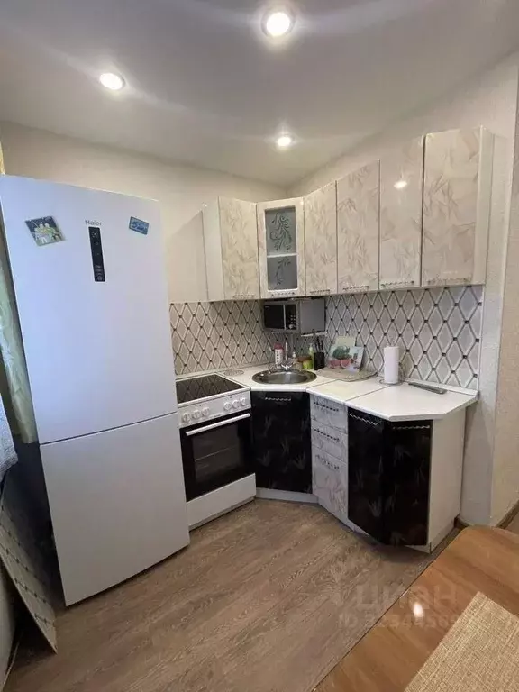 1-к кв. Ханты-Мансийский АО, Нефтеюганск 8а мкр, 45 (30.0 м) - Фото 2