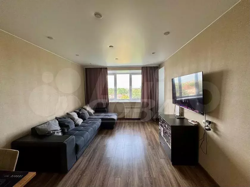 2-к. квартира, 49 м, 5/5 эт. - Фото 0