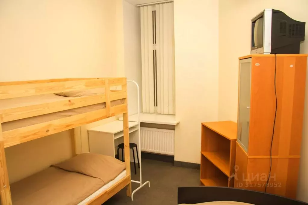 Комната Санкт-Петербург Греческий просп., 10 (10.0 м) - Фото 1
