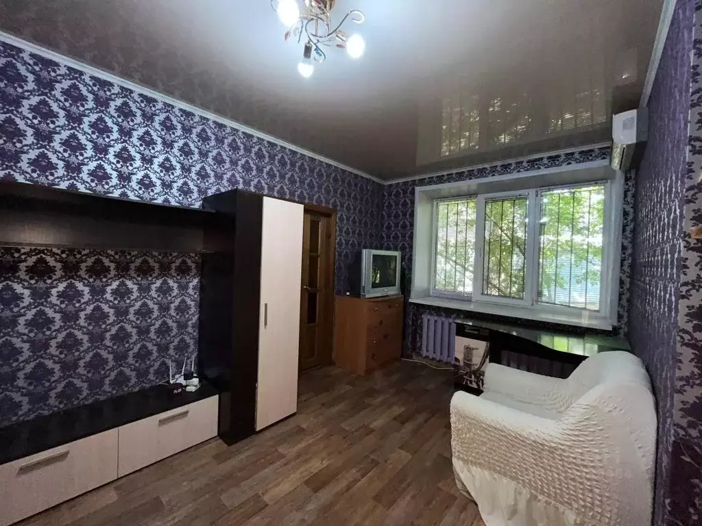 2-к кв. Оренбургская область, Оренбург просп. Победы, 10А (39.8 м) - Фото 0