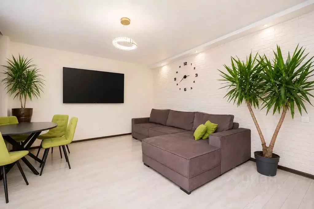 3-к кв. Иркутская область, Иркутск ул. Терешковой, 55 (92.8 м) - Фото 1