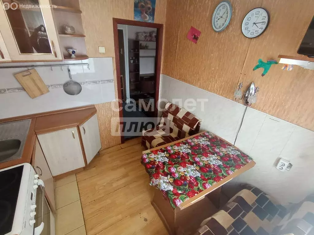 2-комнатная квартира: Петропавловск-Камчатский, улица Лермонтова, 18 ... - Фото 2