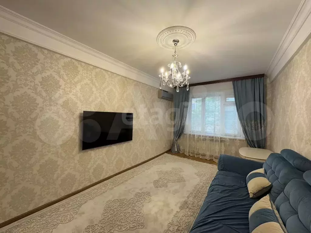 3-к. квартира, 95 м, 3/9 эт. - Фото 1