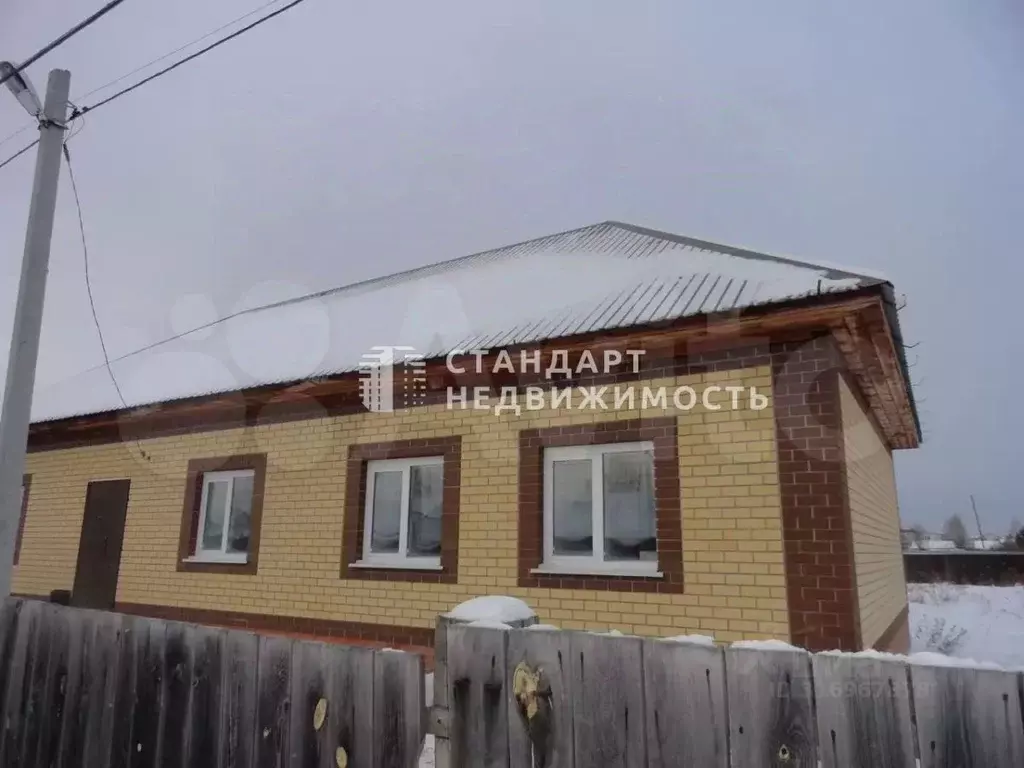 Дом в Тюменская область, Тюменский район, Винзили рп ул. Мира (170 м) - Фото 0